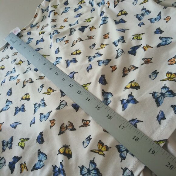 No Boundaries women's size XXXL (21) butterfly all over print blouse - Picture 11 of 15